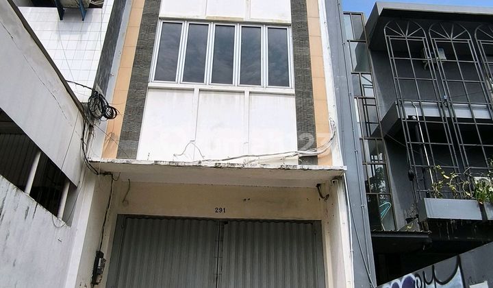 Muara Karang Raya 4-Storey Shop House with Elevator Muara Karang Raya 4-Storey Shop House with Elevator