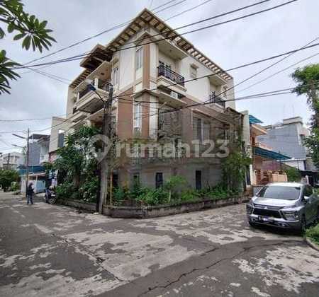 Rumah Hook Murah Pluit Karang Muara Karang Penjaringan Jakarta Utara 1
