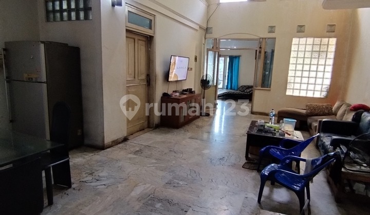 HOUSE IN MUARA KARANG 2