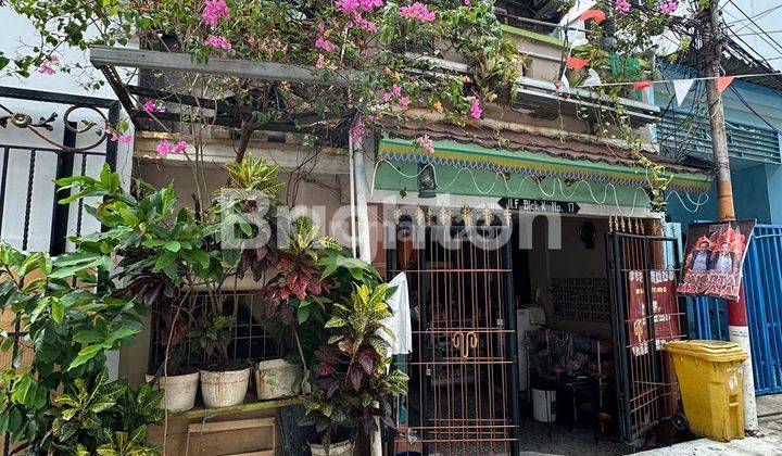 RUMAH DI TELUK GONG PENJARINGAN JAKARTA UTARA 1