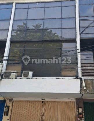 Ruko di Itc Roxy Mas 4 Lantai Cideng Jakarta Pusat Ruko di Itc Roxy Mas 4 Lantai Cideng Jakarta Pusat