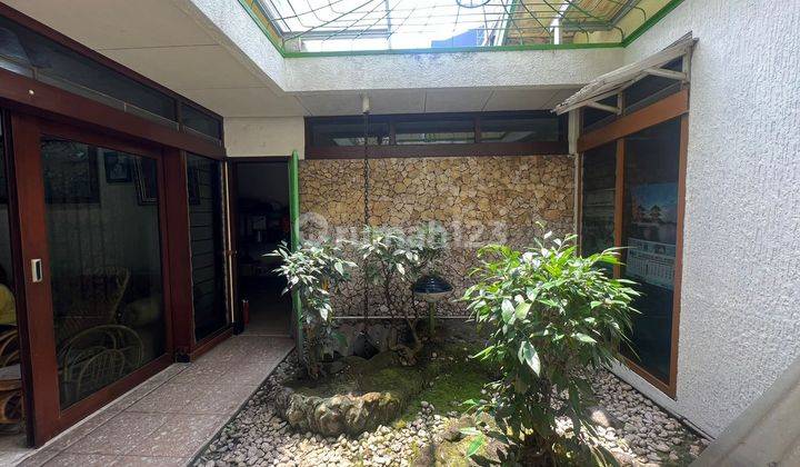 Dijual Rumah Lama Terawat di Jl.Ters.Suryani, Bandung 2