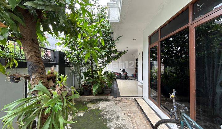 Rumah Minimalis Di Tebet Barat Akses Jalan 2 Mobil 2