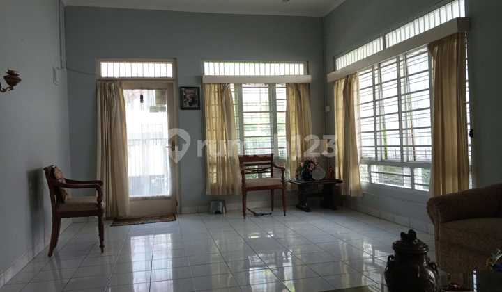 Rumah Lama di Tebet Barat Akses Jalan 2 Mobil 2