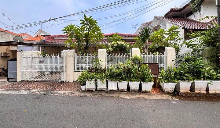 Rumah Siap Huni Di Tebet Barat Akses Jalan 2 Mobil  1