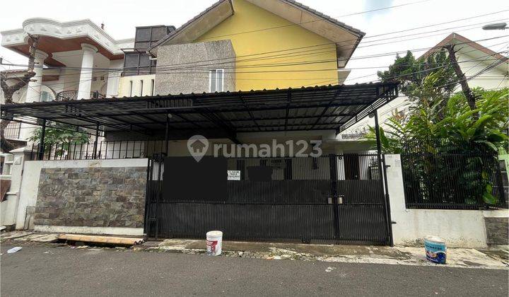 Rumah Mewah 2 Lantai Di Tebet, Akses Jalan 2 Mobil Lebar 1