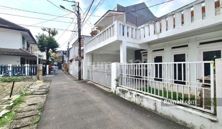 Rumah Siap Huni di Tebet Timur, Lingkungan Nyaman, Akses Mudah