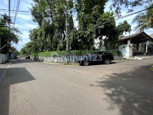 Komplek Supomo, Lt 965 M2, Akses Ke Patra Kuningan 2