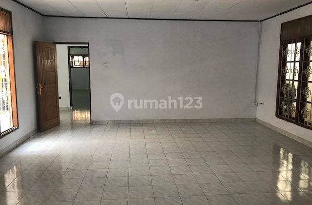 Tebet Timur, Lt 340 M2, Akses Jalan 2 Mobil
