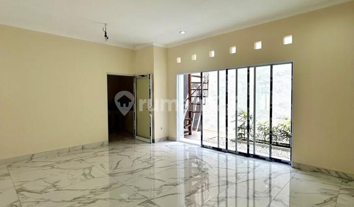 Brand New House Tebet Timur, Modern Minimalist Design 2