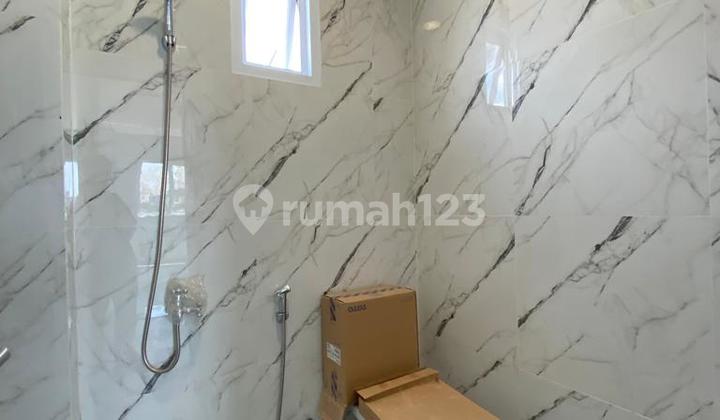 Brand New Mini Office Building, Strategic Location 2