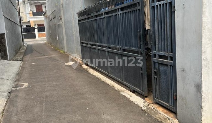 Rumah Hitung Tanah Di Tebet Timur, Dekat Eco Park Tebet 2