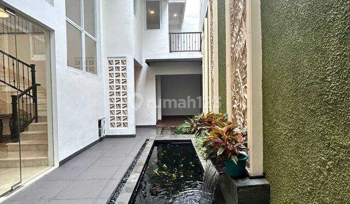 Brand New Classic House, Dalam Komplek Premium Tebet,Bebas Banjir 2