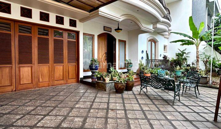 Best Location Tebet, Rumah Mewah Dalam Komplek Premium Tebet 2