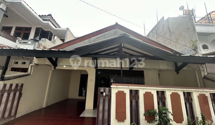 Rumah 1,5 lantai di Tebet Timur, Termurah di Luas 130 m2 Harga 2,2 M nego 2