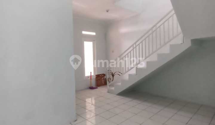 Rumah Siap Huni di Tebet Timur Akses Dekat Jalan 2 Mobil 2