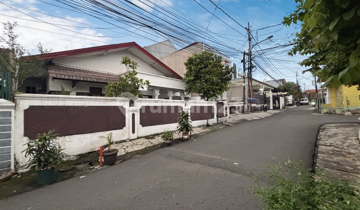 Rumah di Kalibata Dibawah NJOP, Akses Jalan 2 Mobil Rumah di Kalibata Dibawah NJOP, Akses Jalan 2 Mobil