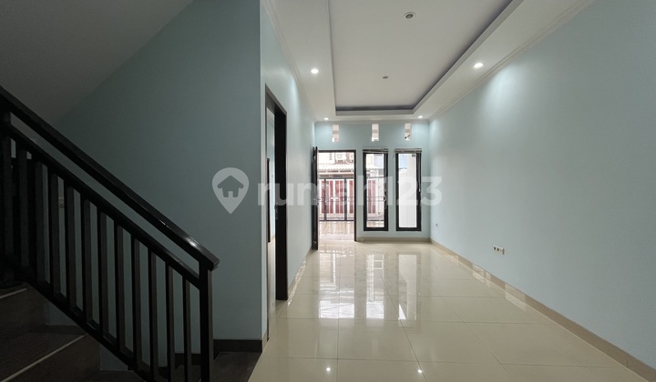 Tebet Dalam, Rumah Siap huni Sisa 1 Unit  2