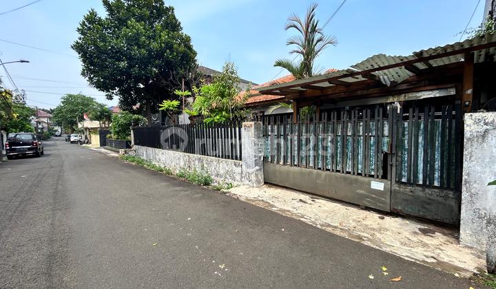 Rumah Lama Hitung Tanah Dalam Komplek Gudang Peluru, Akses Jalan Lebar, Lokasi Strategis 2