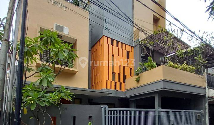 Tebet Rumah Siap Huni, Akses Jalan 2 Mobil 1