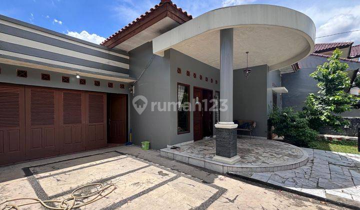 Rumah Siap Huni di Kebayoran Akses Jalan 2 Mobil Lebar 2