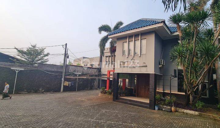 Gedung Perkantoran di Mampang Akses Jalan Utama 1