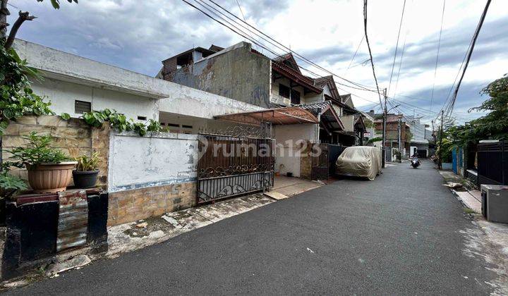 Rumah Siap Huni di Asembaris Tebet Akses Jalan 2 Mobil 2