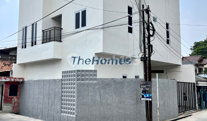 rumah di kebon baru, akses jalan 2 mobil rumah di kebon baru, akses jalan 2 mobil