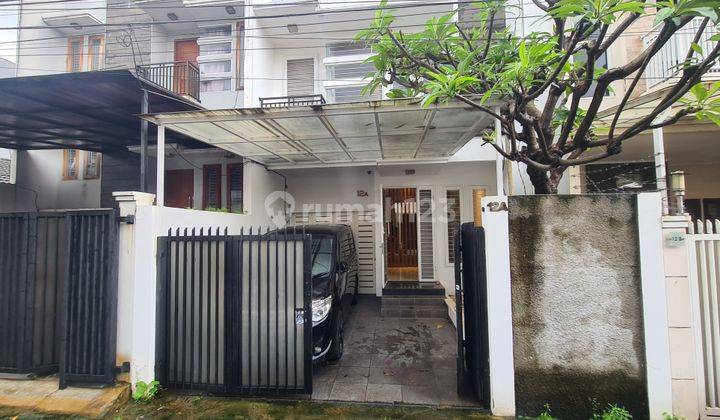 Rumah Siap Huni 2 Lantai Desain Modern Minimalis Di Tebet Barat  1