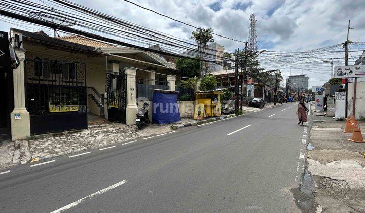 Rumah Lama Siap Huni di Asembaris Tebet Akses Jalan Utama 2