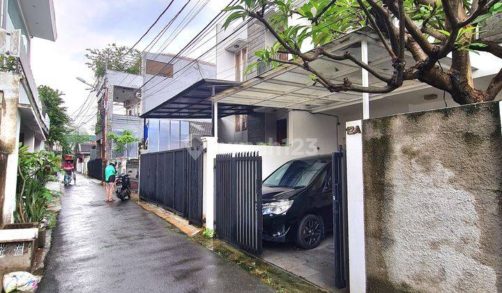 Rumah Siap Huni 2 Lantai Desain Modern Minimalis Di Tebet Barat  2