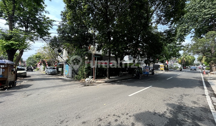 Rumah di Tebet Timur, Akses Jalan Raya, Area Komersial, Cocok untuk Kafe, Kantor dan Usaha maupun hunian 2