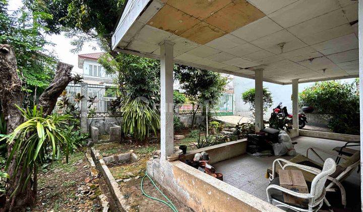 Rumah Hitung Tanah Di Jln Cipaku, Kebayoran Baru, Akses Jalan 3 Mobil Jarang Ada  2