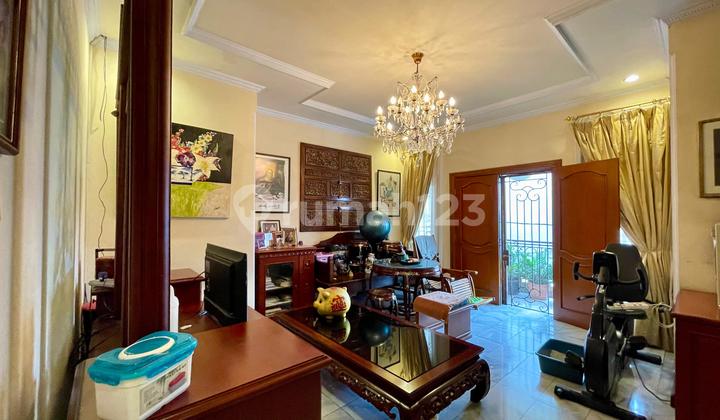 Rumah 2 Lantai Siap Huni di Tebet Timur Dekat Akses Jalan 2 Mobil