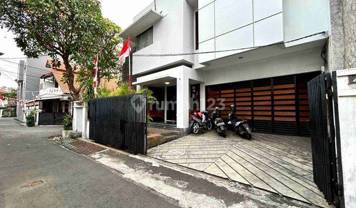 Rumah Siap Huni Di Tebet Timur 2 Lt Hoek Akses Jalan Lebar 1 Mobil 1