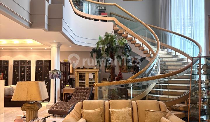 Rumah Mewah di Mega Kuningan Harga NJOP, One Gate System