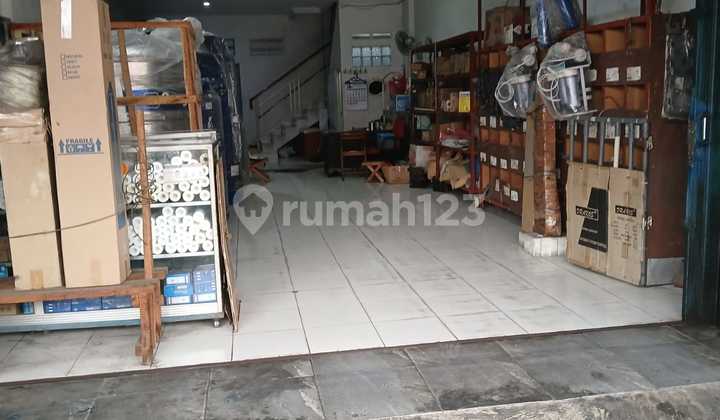 For Quick Sale: Shop House on the Side of Imam Bonjol Main Road, Karawaci, Tangerang