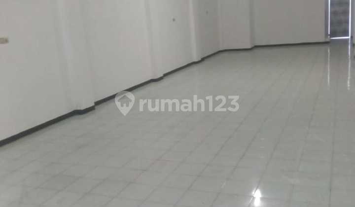Disewakan Ruko Raya Nginden Depan La Lisa Hotel Surabaya 2