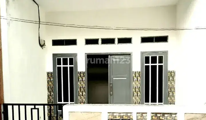 Rumah Di Pesanggrahan Meruya Utara 1