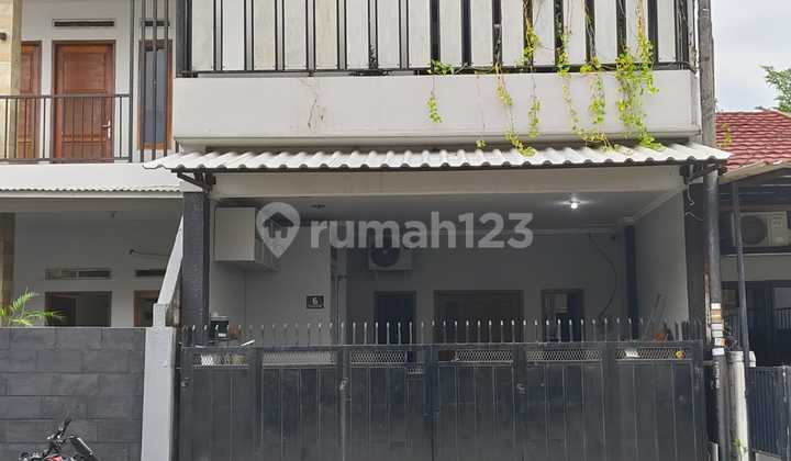 Rumah 2.5 Lantai Di Karang Tengah Permai Rumah 2.5 Lantai Di Karang Tengah Permai