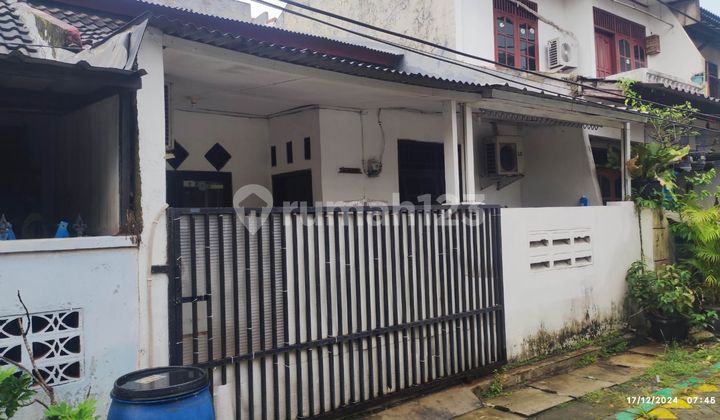 Rumah 1.5 Lantai Di Komplek Kunciran Indah Rumah 1.5 Lantai Di Komplek Kunciran Indah