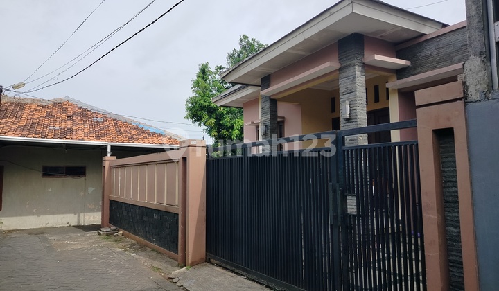 Rumah Di Jl. H. Muchtar Raya Kreo Rumah Di Jl. H. Muchtar Raya Kreo