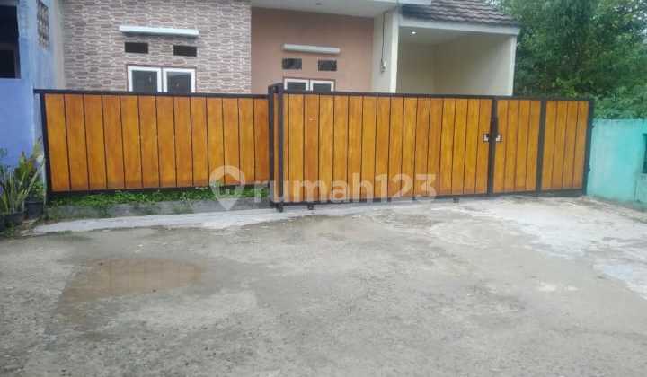 House In Griya Errina Rawakalong