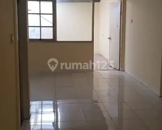 Rumah Di Jl. Karang Kates, Cibodas Baru