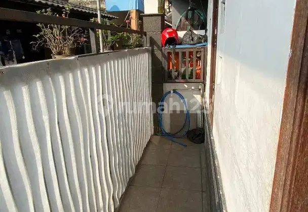 2-Storey House on Jl. H. Zakaria Lenteng Agung
