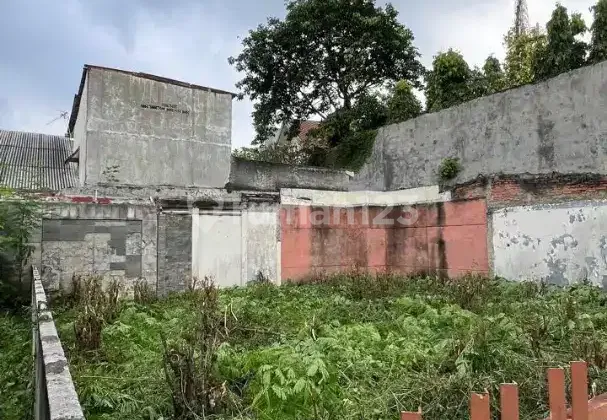 Land in Cilandak Barat, South Jakarta