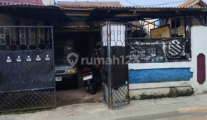 Rumah Di Jl. Manggis Parung Serab