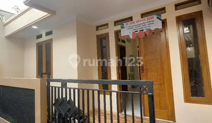 Rumah Di Jl. Dewi Sartika Dekat Rumah Sakit Budhi Asih