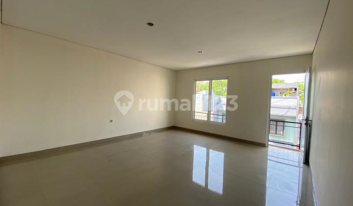 Dijual Kelapa Molek Brand New Kelapa Gading 2