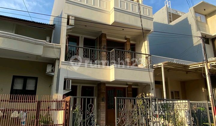 For Sale: Kelapa Nias House in Kelapa Gading, North Jakarta